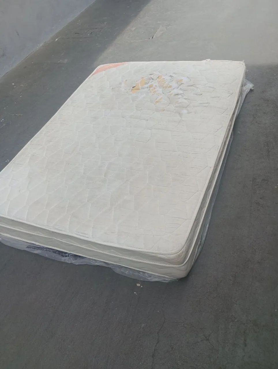 Colchão de casal espuma e molas Orthocrin - Foto 4