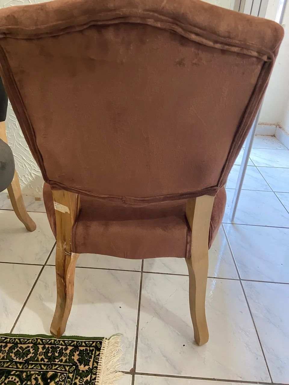 Par de poltronas - madeira - chenilo  - Foto 3