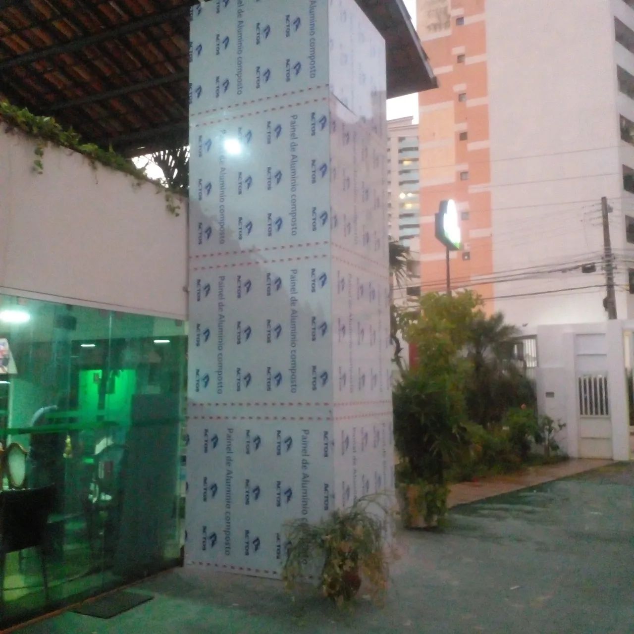 Serralheiro. Todo tipo de estrutura e ACM. - Foto 3