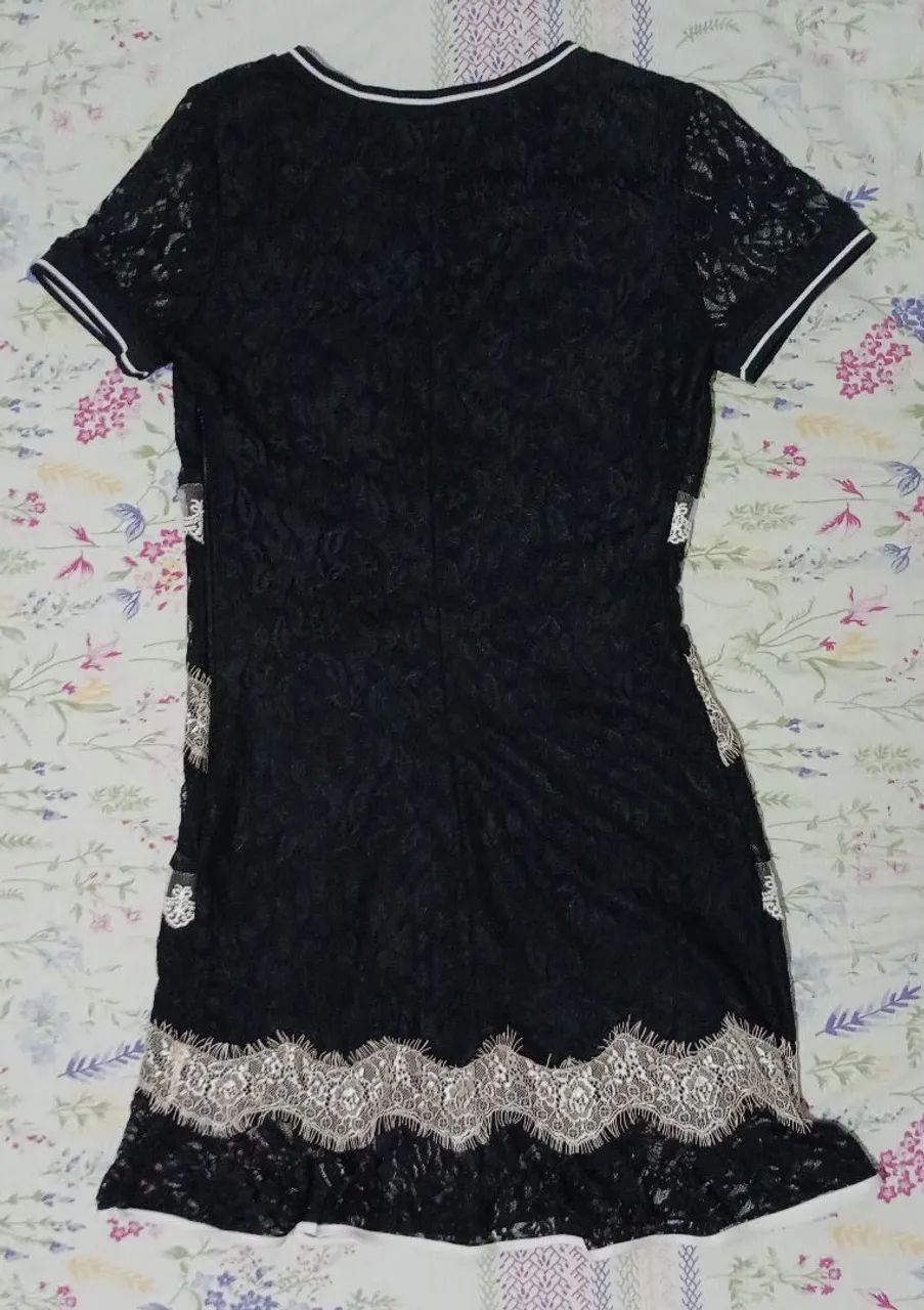 Vestido em Renda Forrado Swany - Foto 3