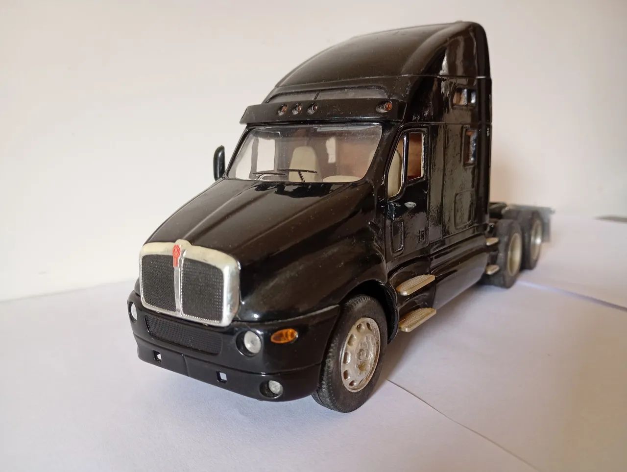 Welly - Miniatura Kenworth T2000 - Foto 2