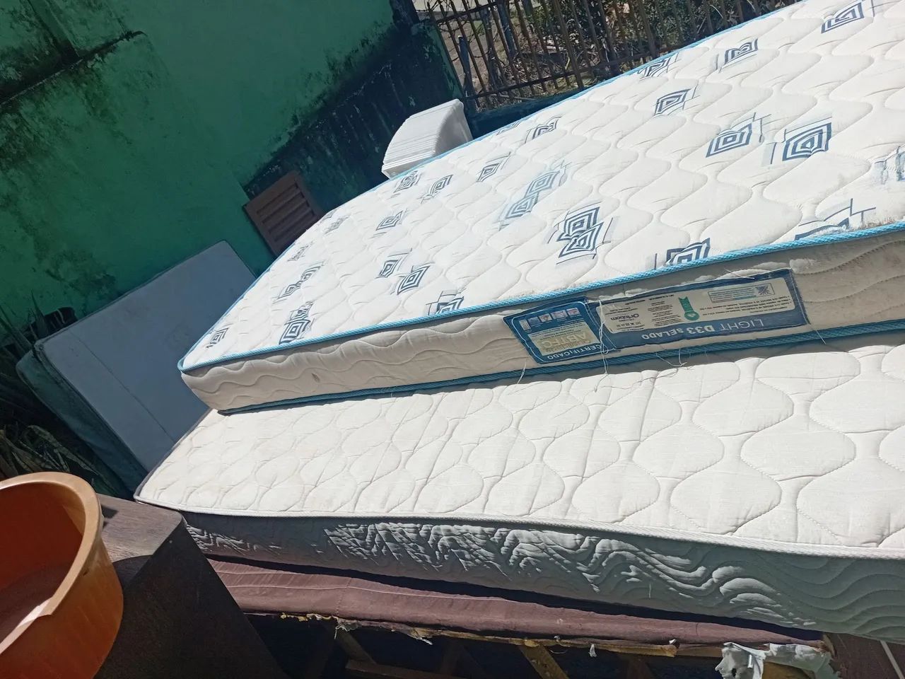 CAMA ACOPLADO E COLCHÕES D33 SOLTEIRO 