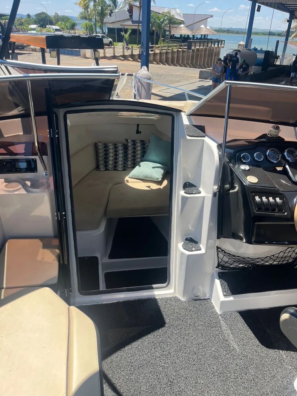 Lancha Focker 242 GTC - Foto 11