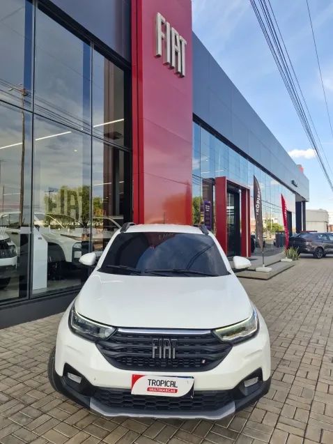 Fiat Strada Volcano 1.3 Flex 8V CD Aut. 2023 - Foto 2