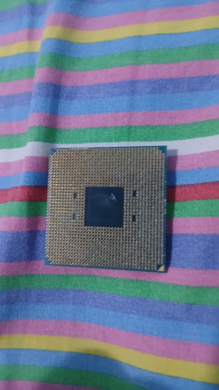 Processador Ryzen 3 3200G - Foto 2