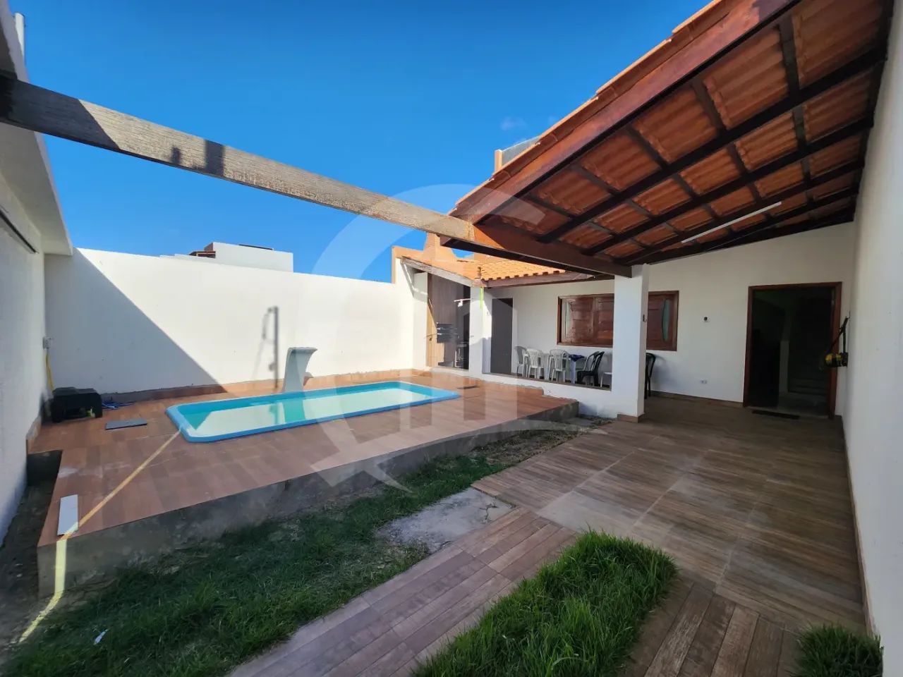 Casa duplex com piscina à venda no Luar da Barra - Barra dos Coqueiros