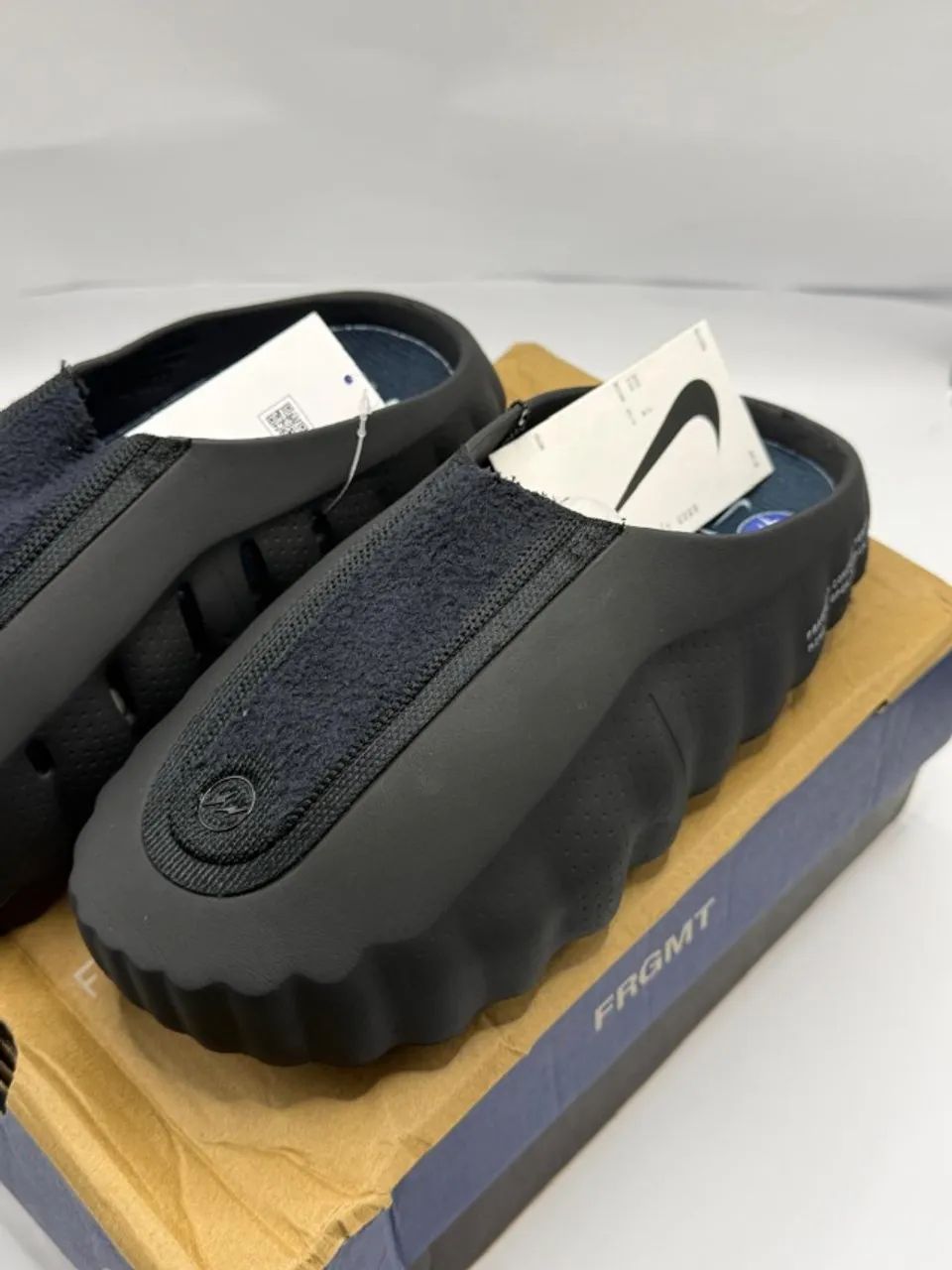 chinelo nike x fragment mind preto 40 - Foto 4