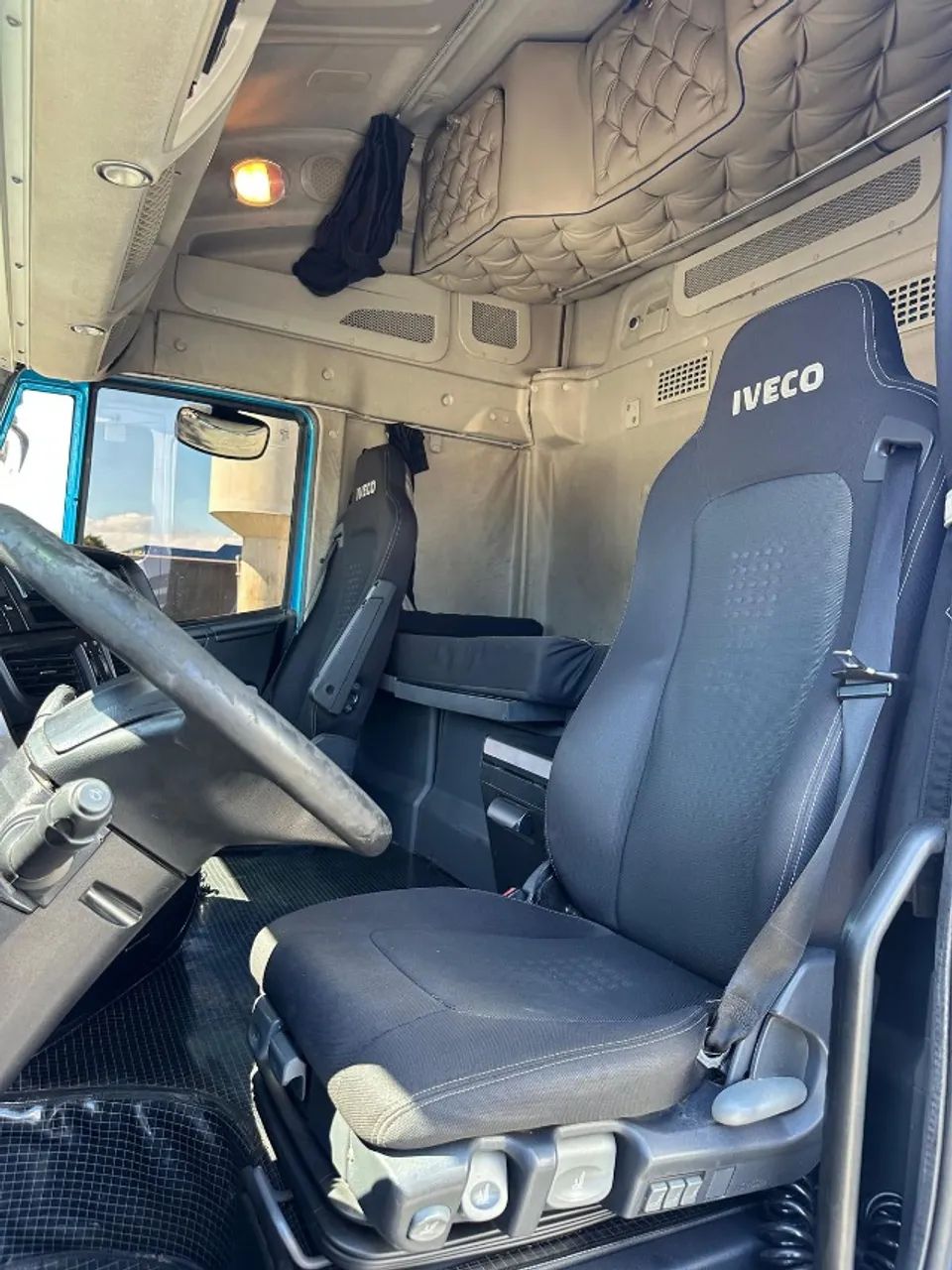 Iveco Hi-Way 440 6x2 2019 - Foto 5