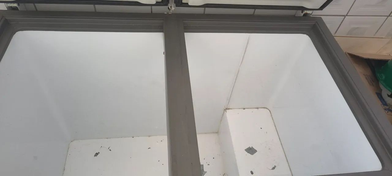 Freezer horizontal 2 portas  Consul 404 litros  - Foto 2