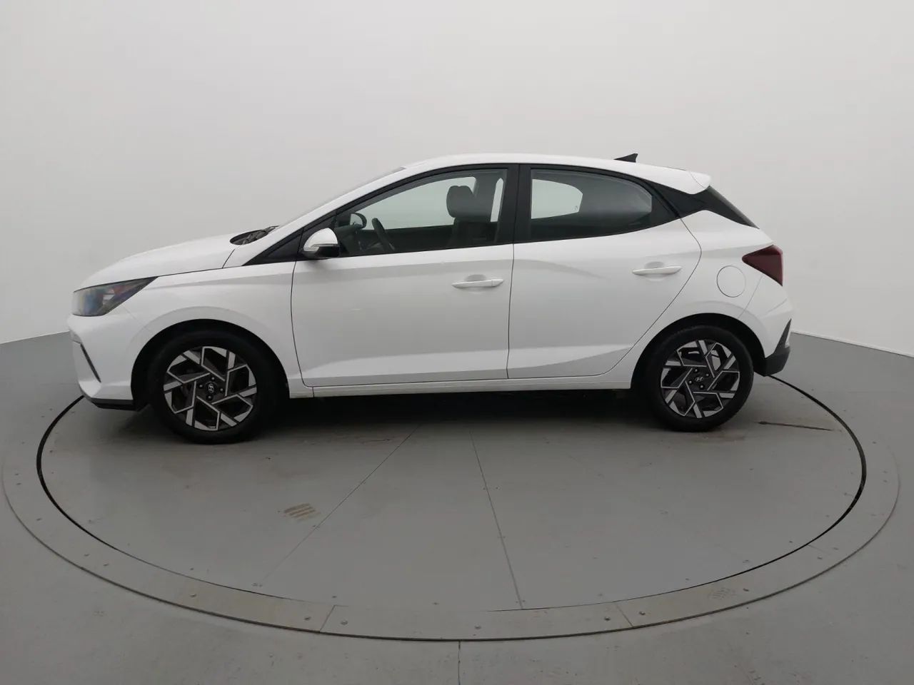 Hyundai HB20 Comfort Plus 1.0 TB Flex 12V Mec., foto 2 de 18