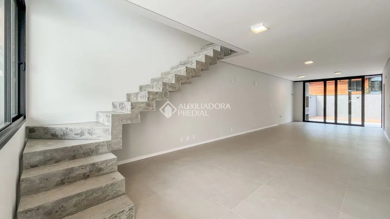 Casa com 180m2, 3 dormitórios, à venda em Lagoa da Conceição, Florianópolis - Foto 4