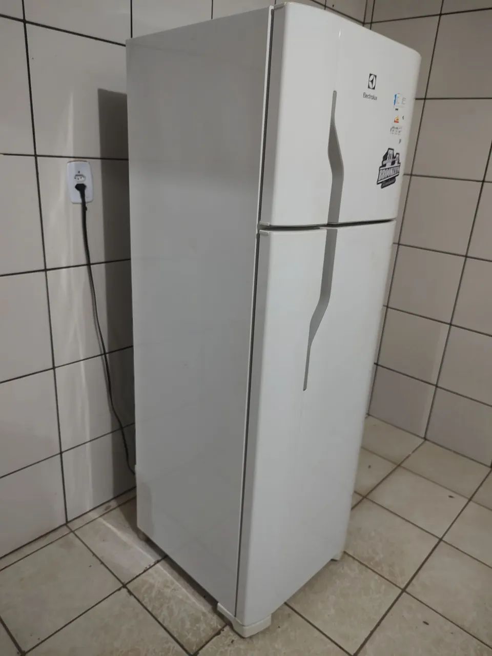 Vende-se geladeira Electrolux  - Foto 2