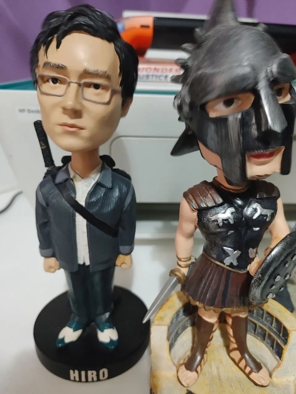 Bobbleheads Neca, NBC... - Foto 2