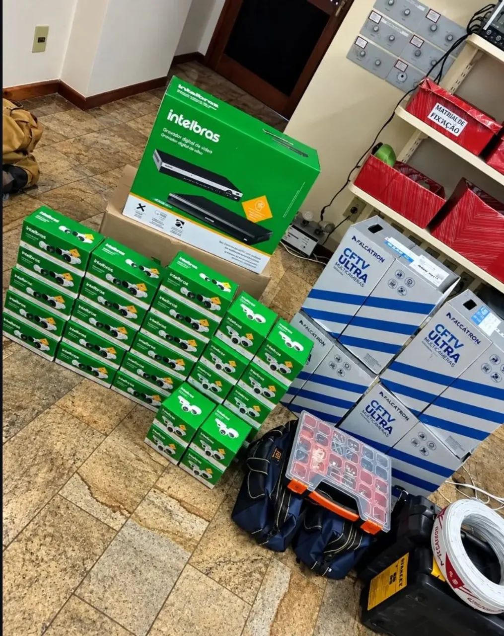 CÂMERAS DE SEGURANÇA E SOLUÇÕES NTELIGENTES  - Foto 2
