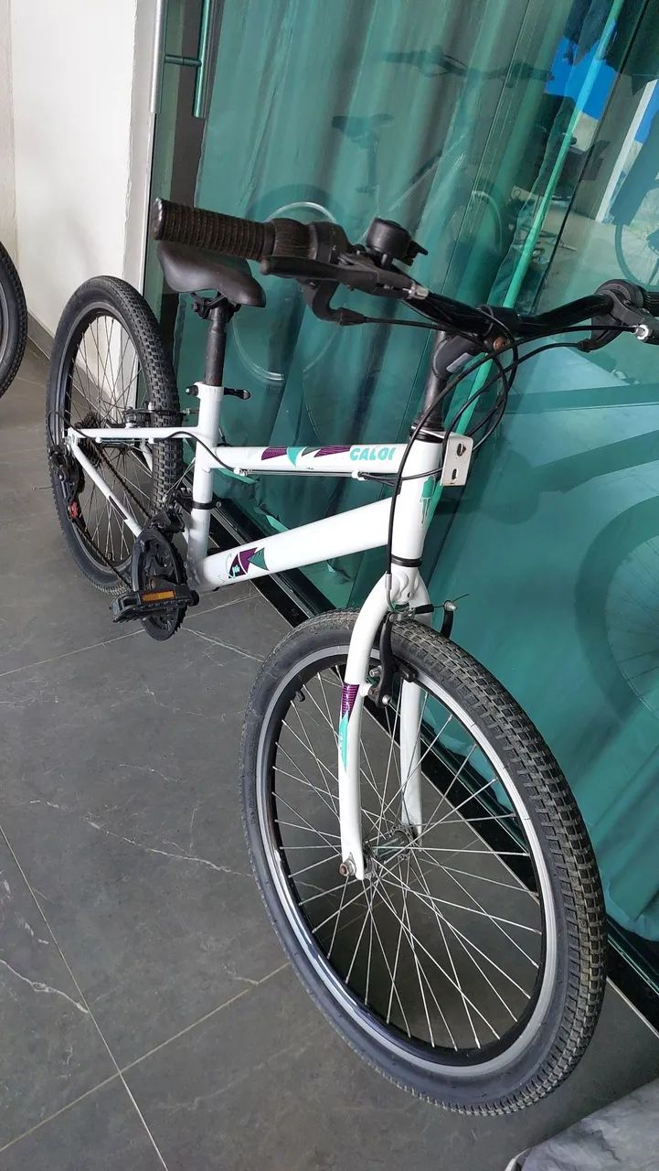 Bicicleta caloi ceci aro 24 semi nova  - Foto 2