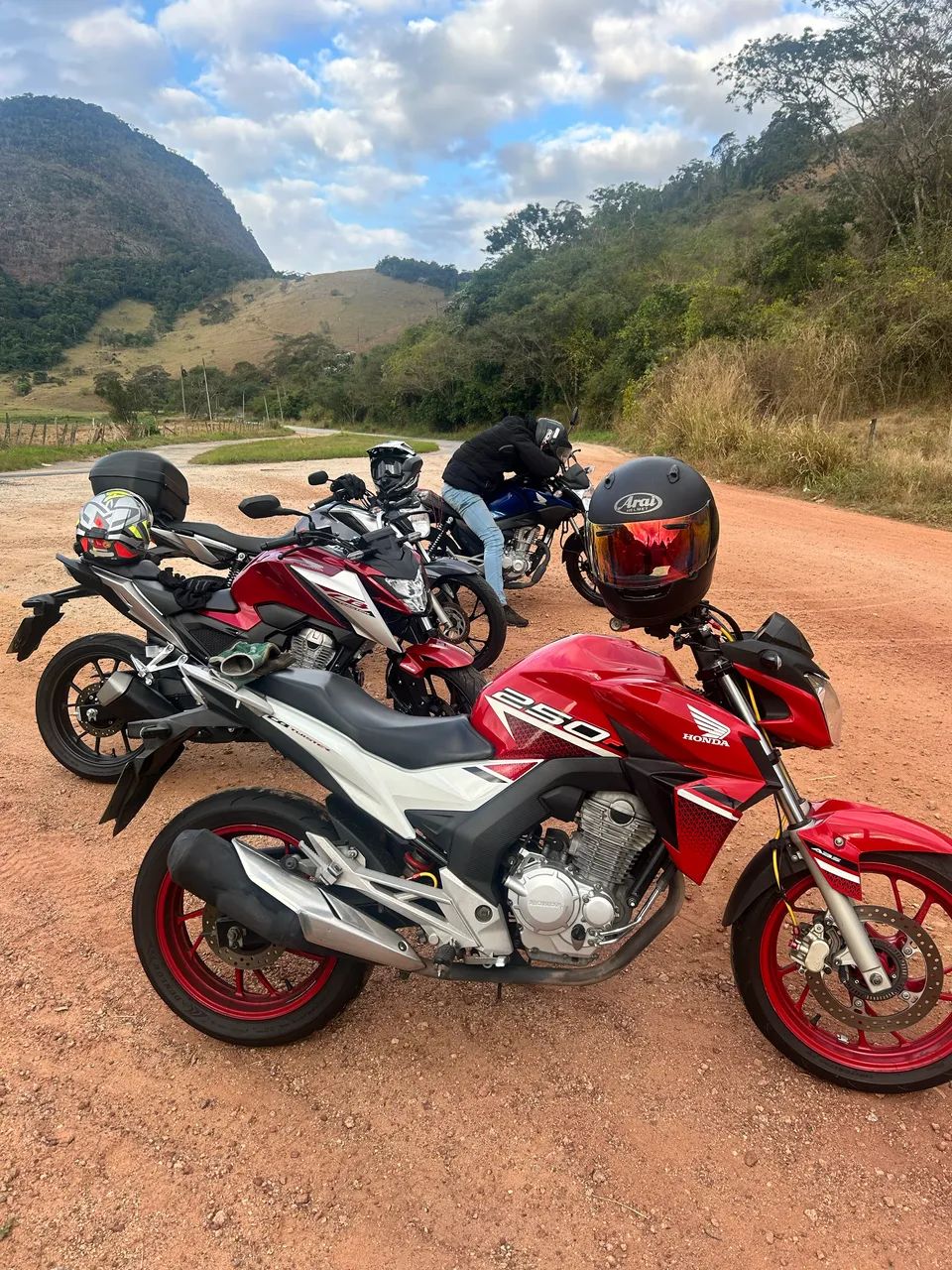 CB250F Twister  - Foto 4