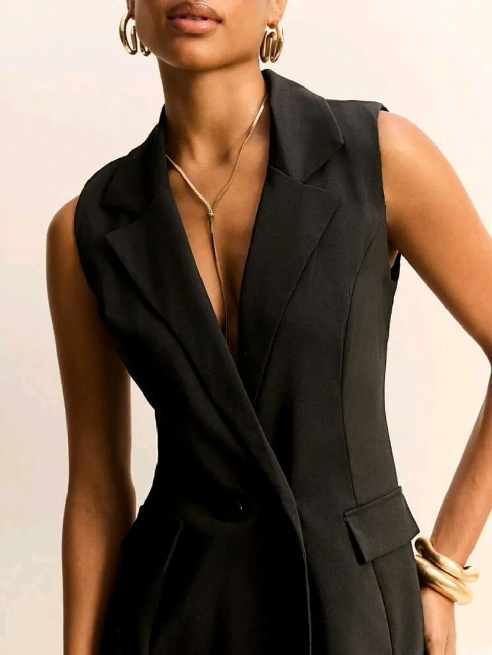 Colete alongado preto Shein  - Foto 3