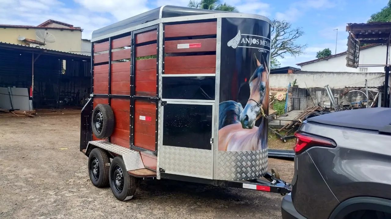 Reboque para transporte de cavalos - Foto 4