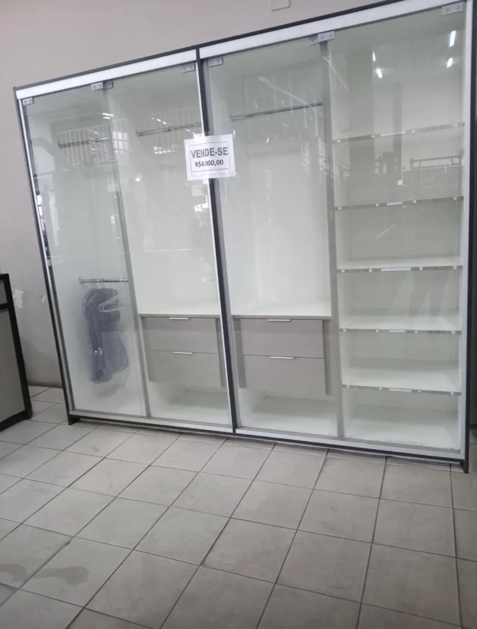 Guarda roupa 