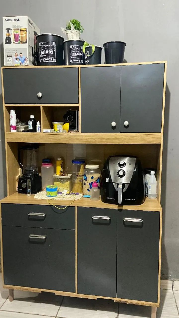 Vende-se Armário 