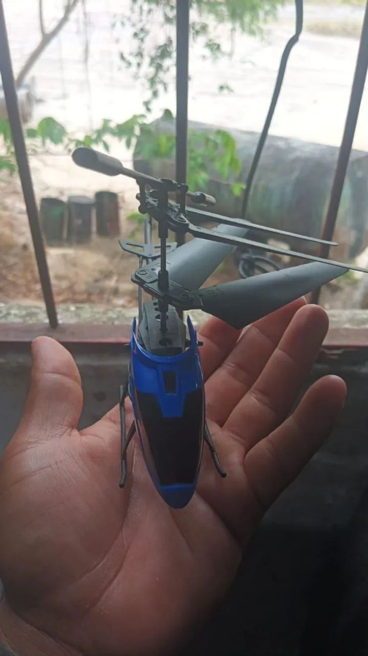 Helicóptero de controle 