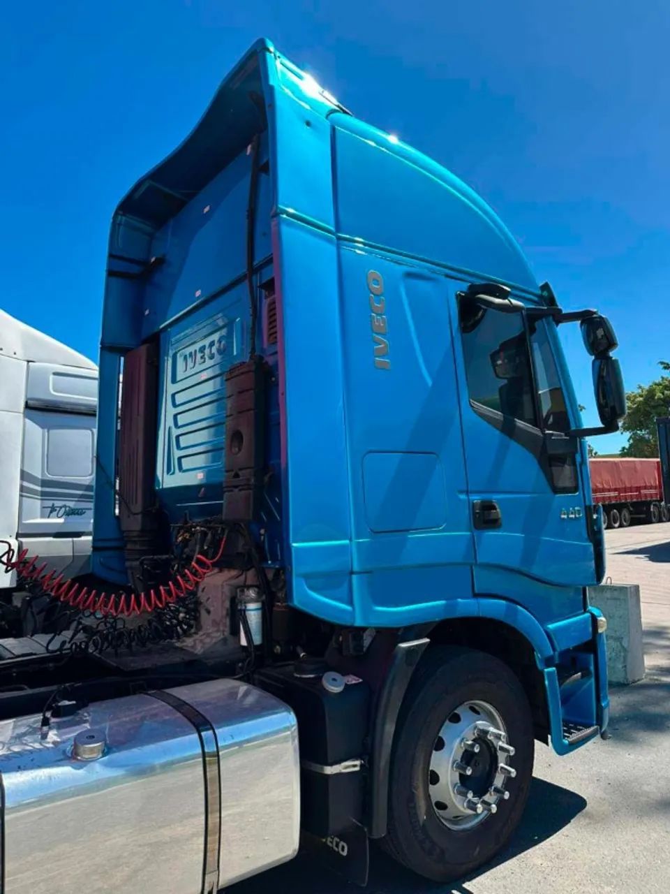 Iveco Hi-Way 440 6x2 2019 - Foto 3
