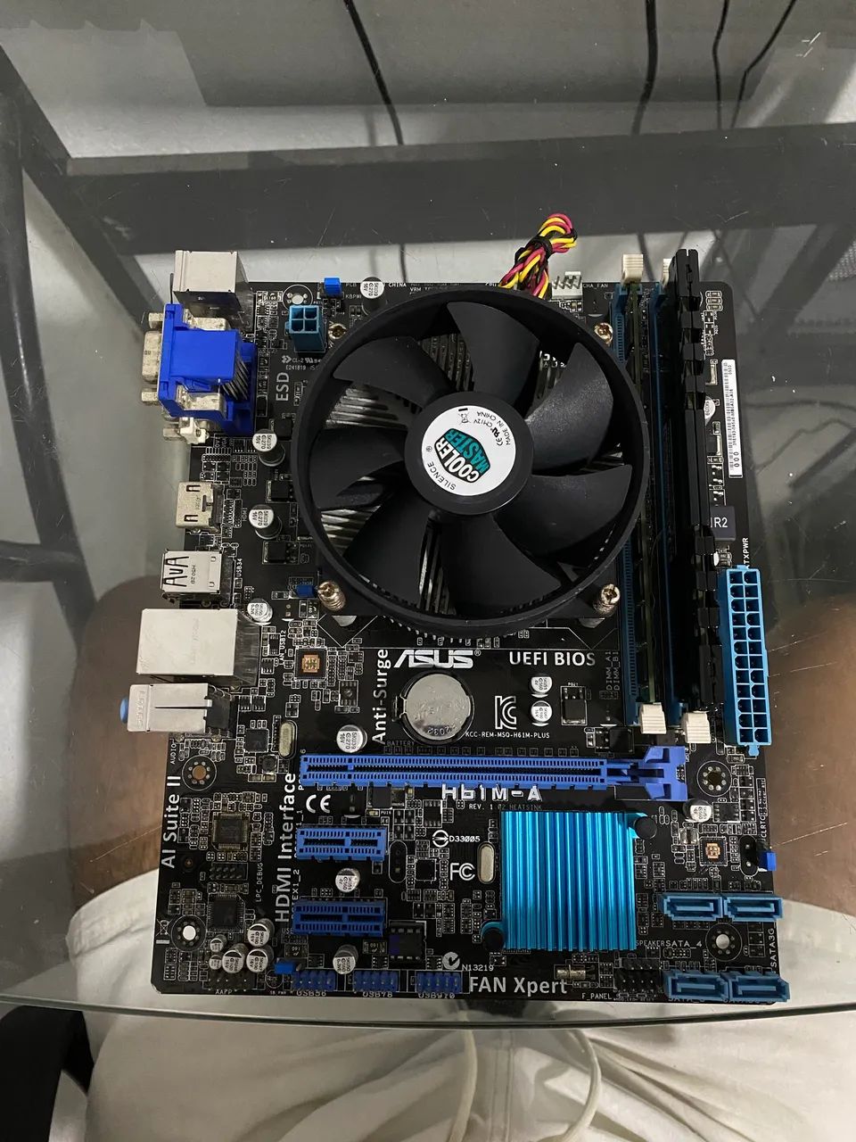 Kit Intel i3 + ASUS H61M-A + 8GB RAM DDR3. 320$ negociáveis. - Foto 2