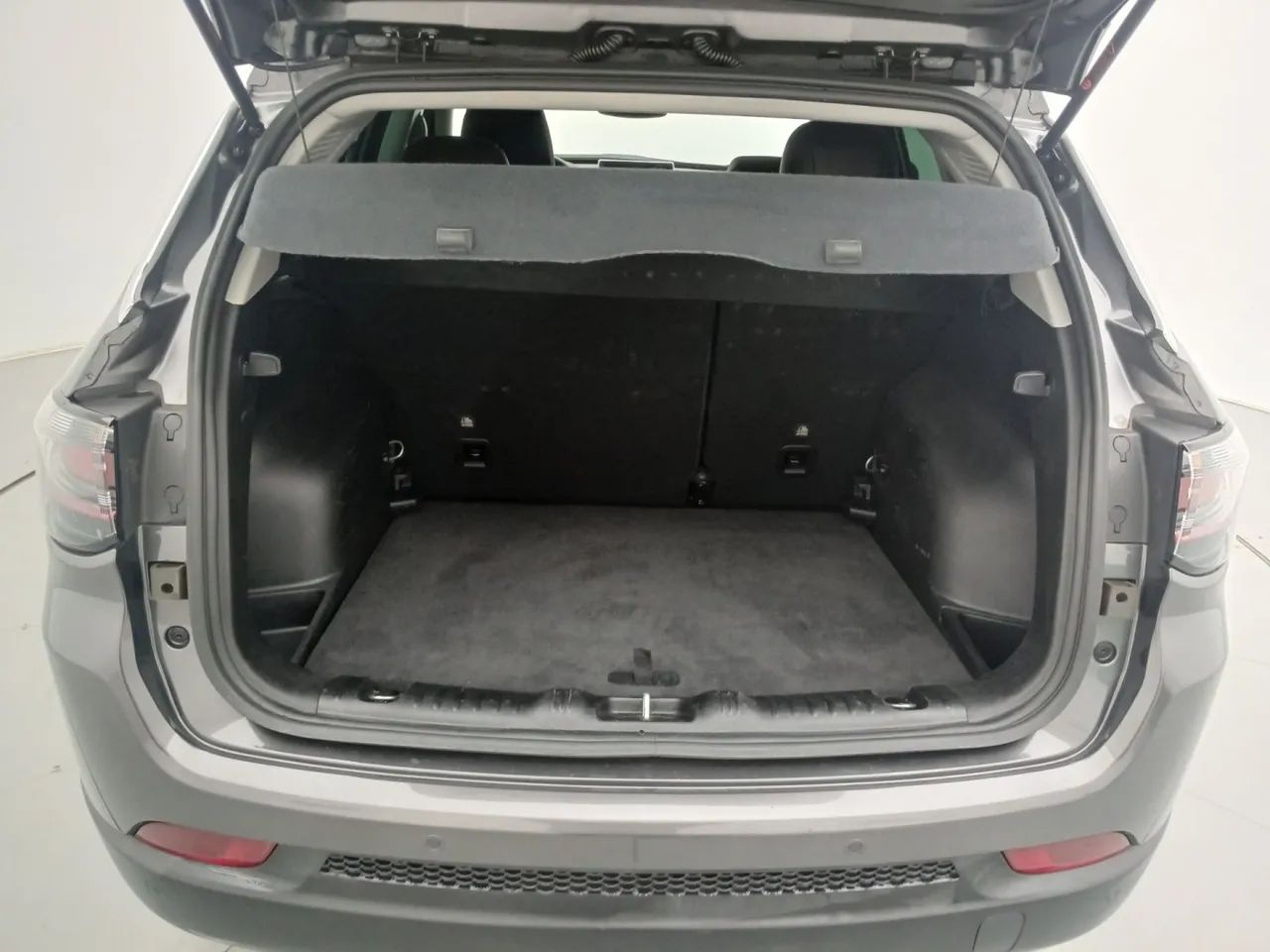 Jeep Compass LONG. T270 1.3 TB 4x2 Flex Aut., foto 9 de 18
