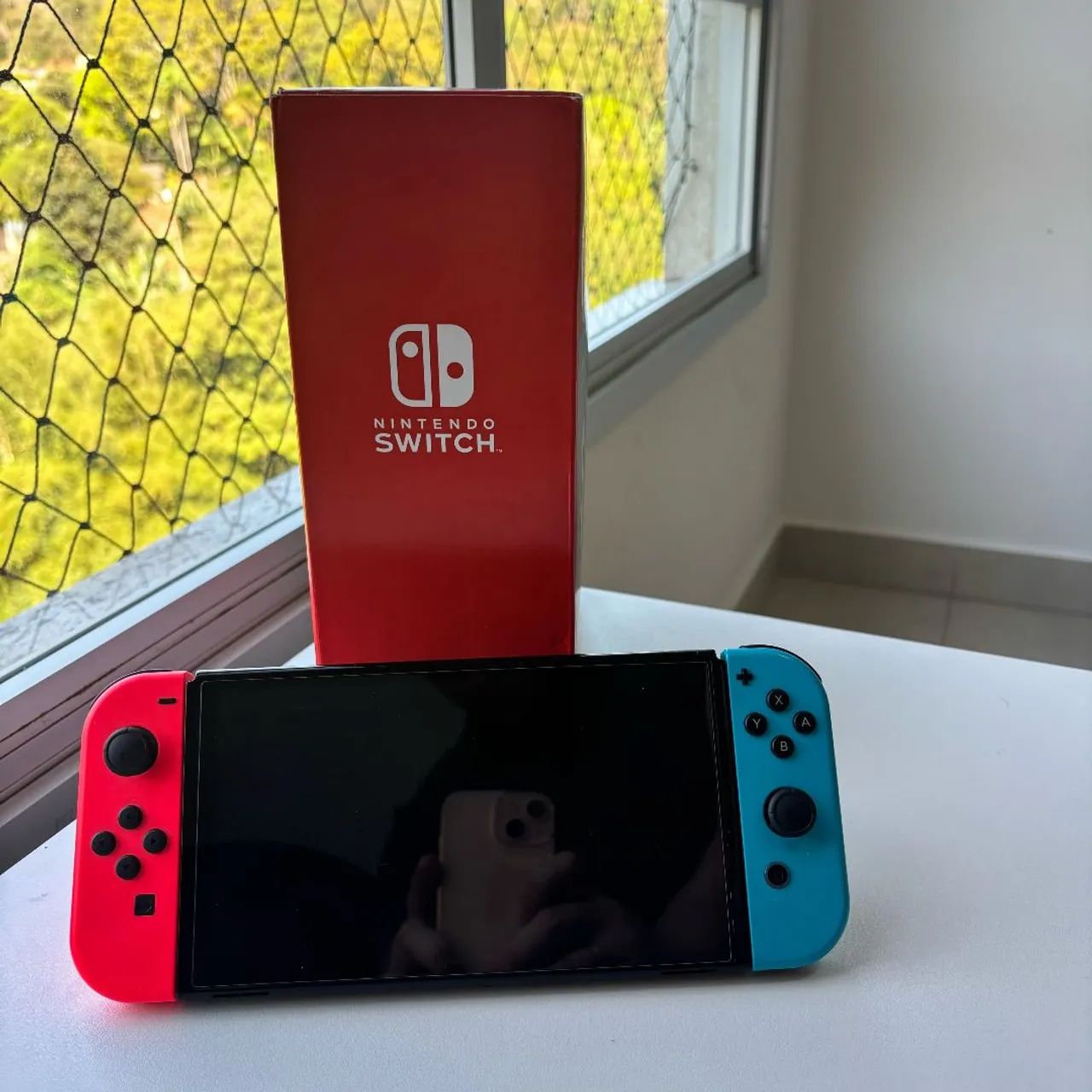 Nintendo Switch OLED com 2 Joy-Cons + Acessórios COM CAIXA, IMPECÁVEL - Foto 2