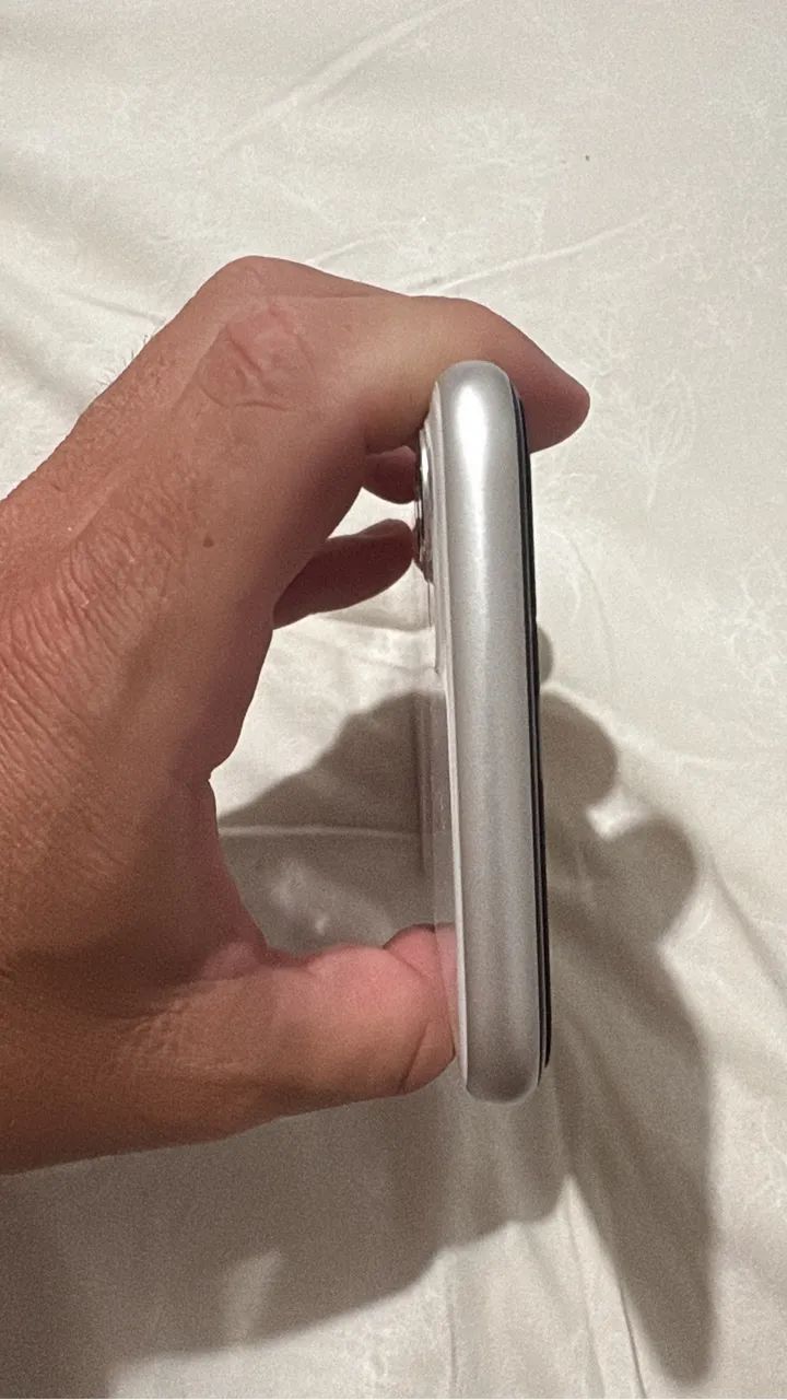 iPhone 11 128GB - Foto 3