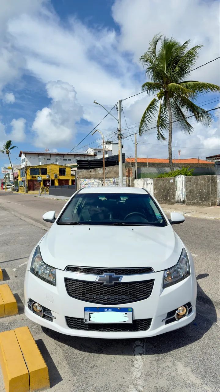 Chevrolet Cruze CRUZE HB Sport LT 1.8 16V FlexP. 5p Aut 2014