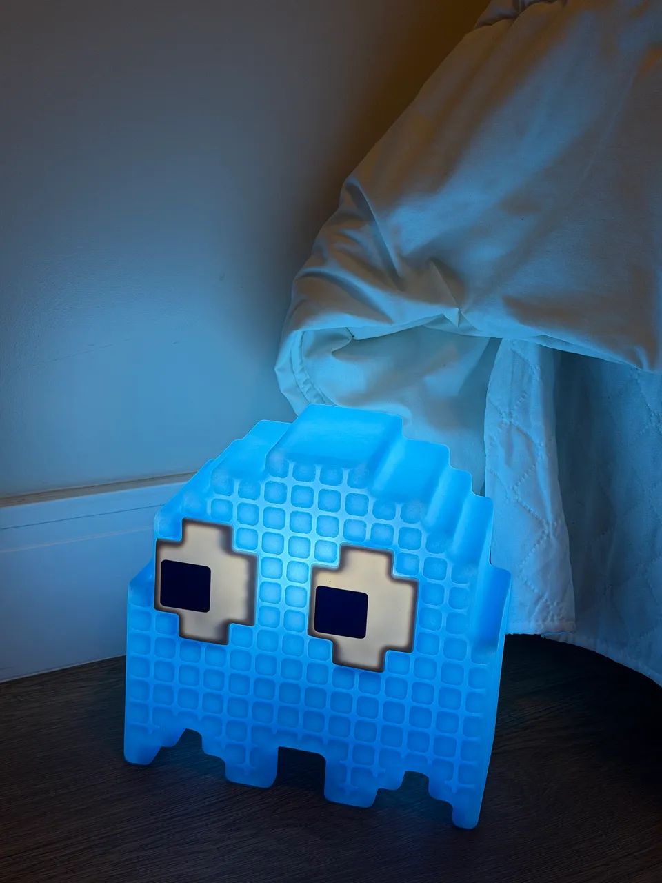 Luminária fantasma pac-man