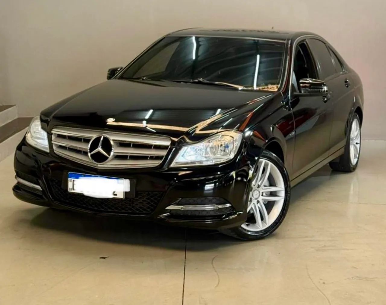 Mercedes-Benz C-180 CGI Coupe 1.8 16V 156cv Aut. 2012