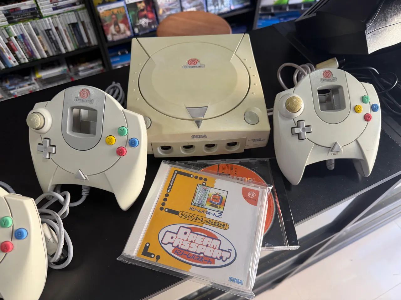 Dreamcast com dois controles - Foto 2