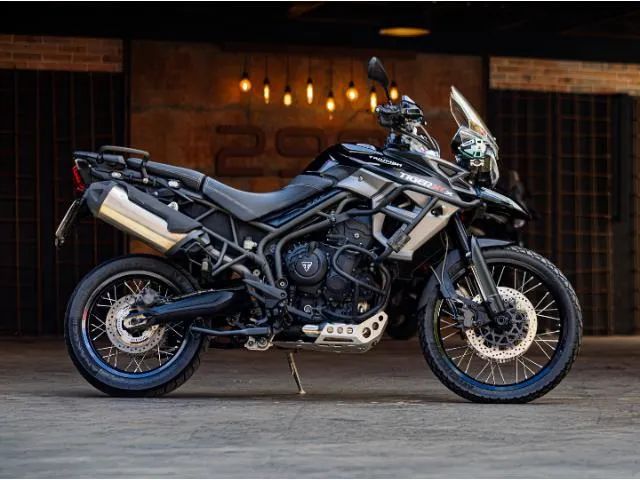 TRIUMPH TIGER 800 XCX