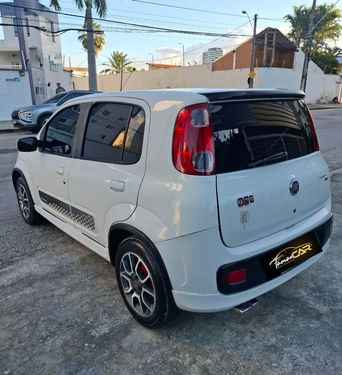 Fiat Uno Sporting 1.4 EVO Fire Flex 8V 4P 2013 - Foto 5