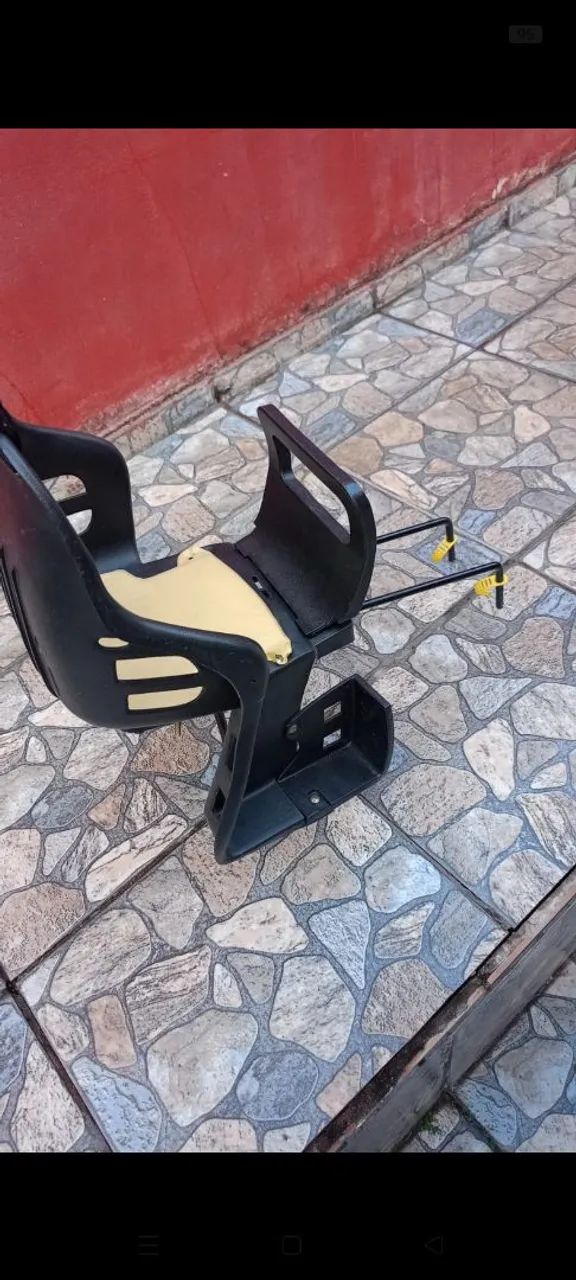 Cadeirinha de bicicleta para criança