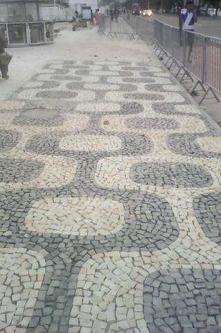Pedra Portuguesa Calceteiro Colocador Calçada Parede e Vendas. * WhatsApp - Foto 3