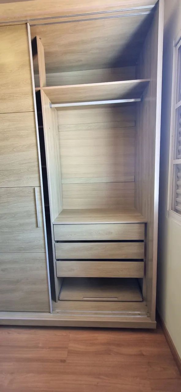 Guarda Roupas de Casal porta de correr com espelhos  - Foto 3