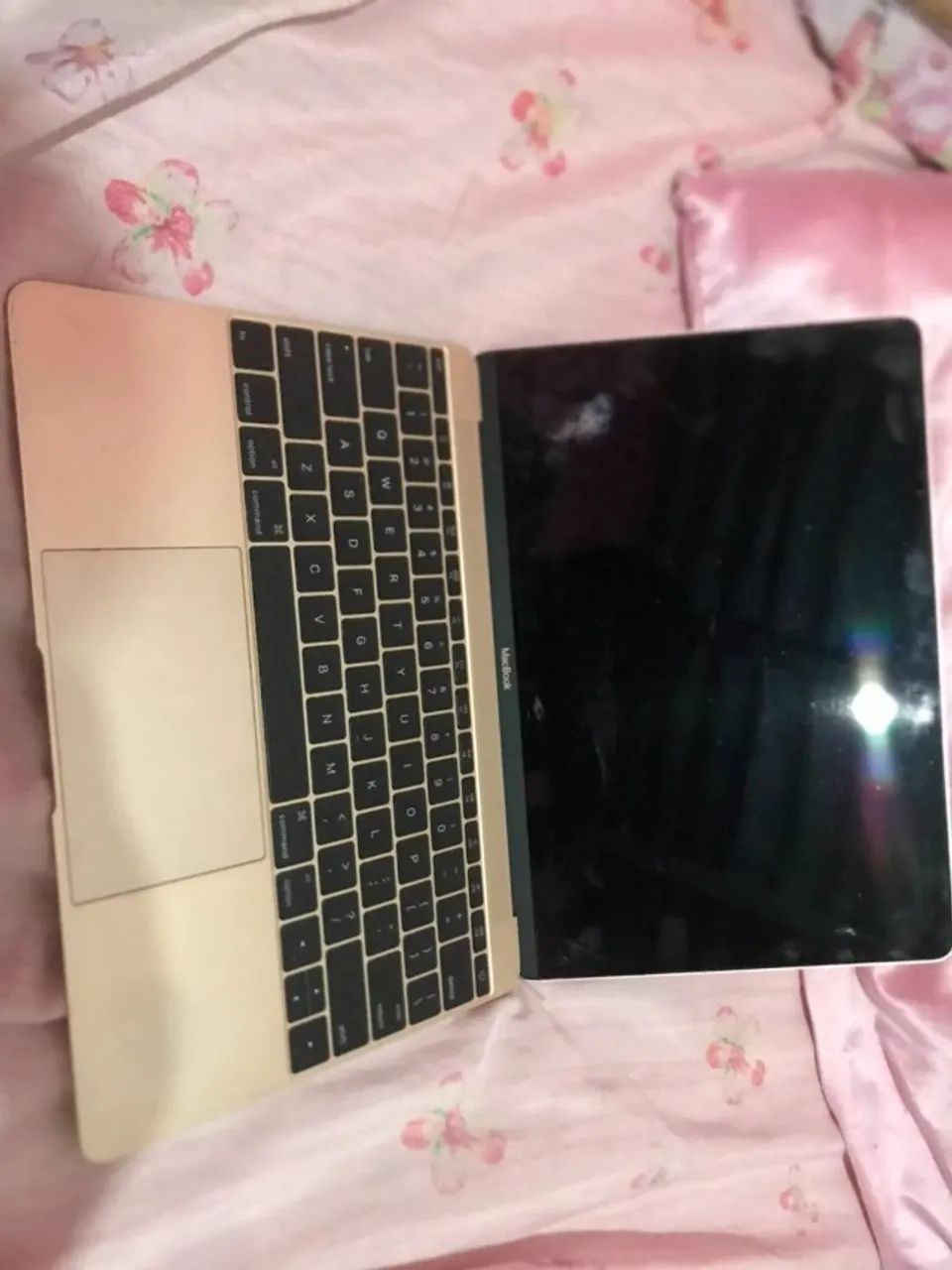  MacBook Air dourado  - Foto 4
