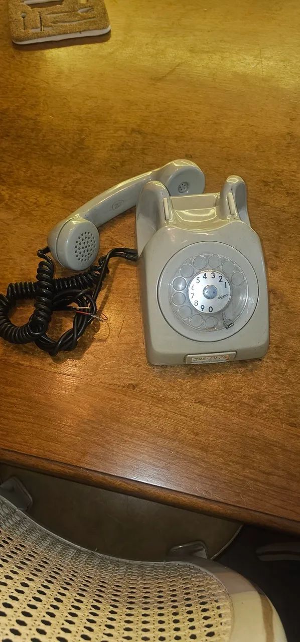 Telefone antigo de disco anos 70 80 impecável cinza  - Foto 3