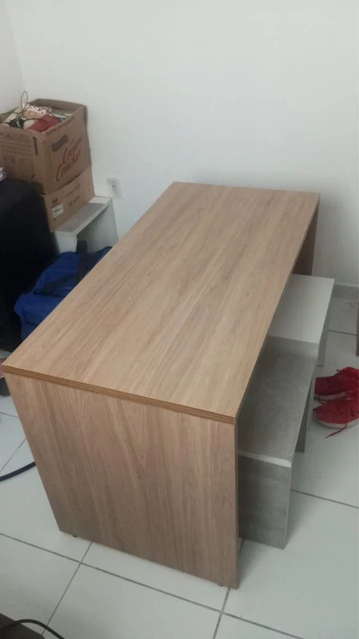 Mesa com cadeiras  - Foto 2