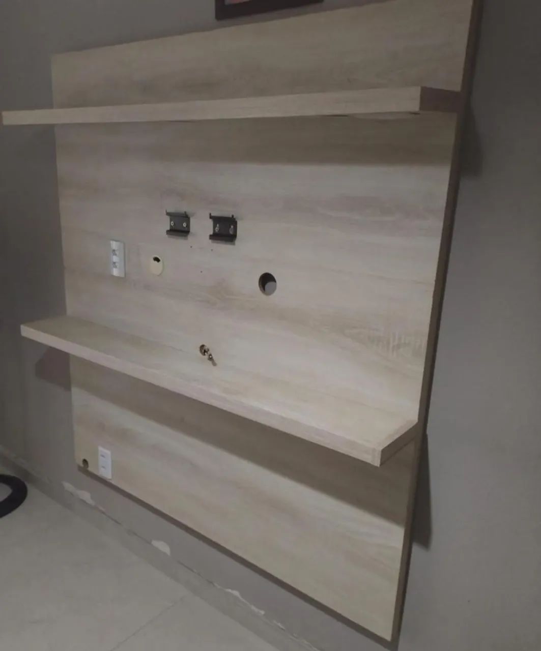 Painel bom de madeira planejado
