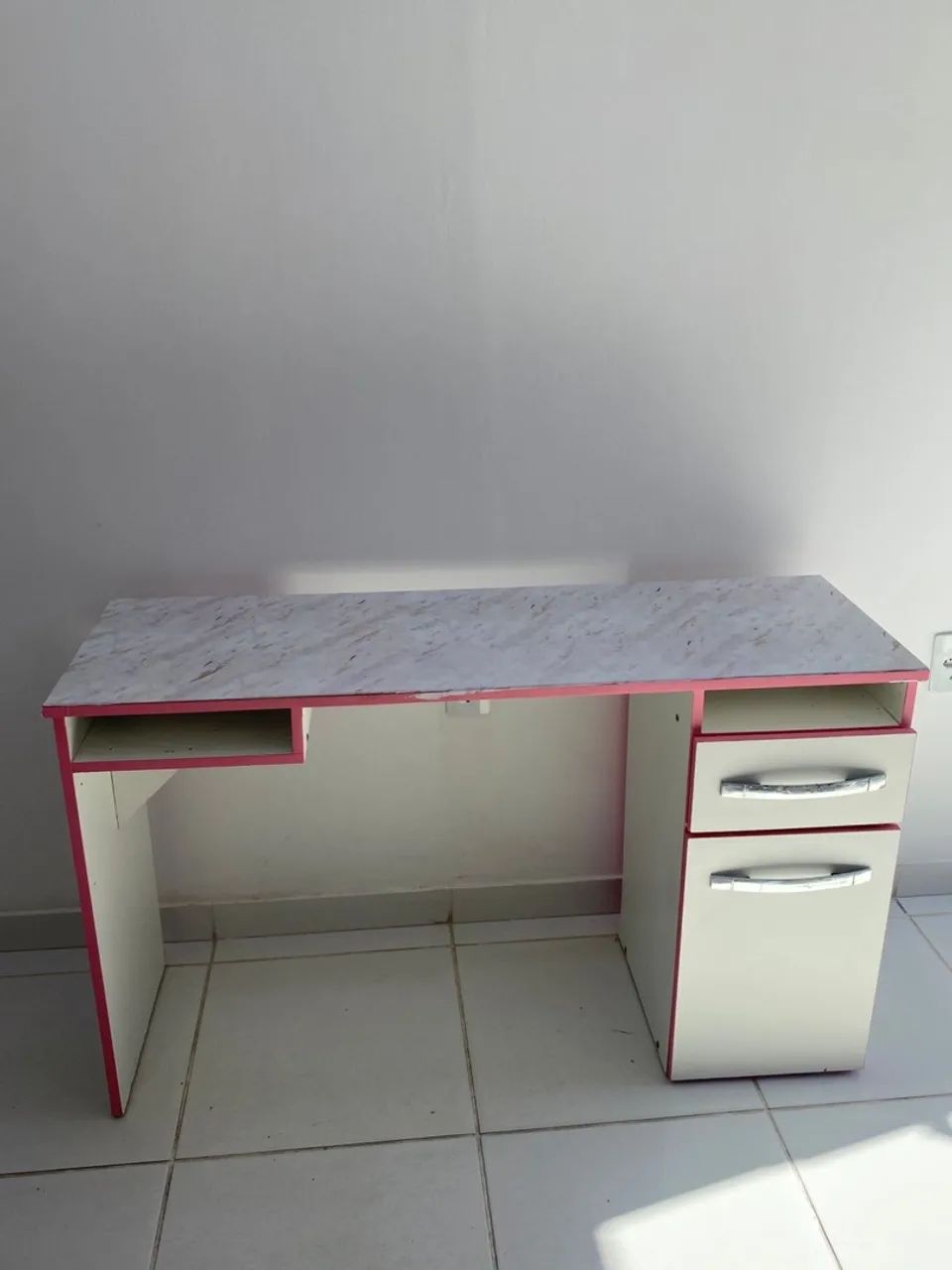 Mesa de manicure/ escrivaninha  - Foto 3