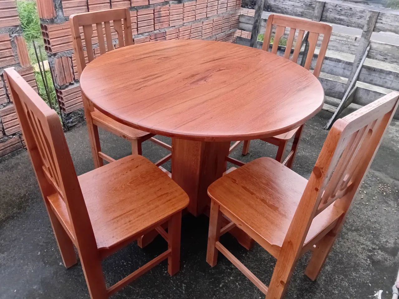 Mesa de madeira 