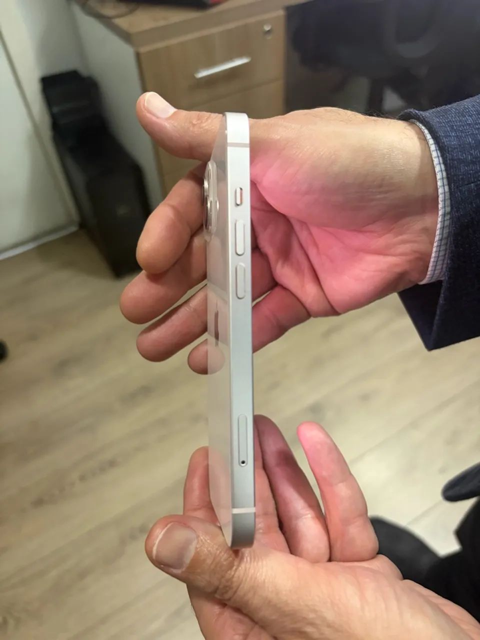 iPhone 13 128GB Rosa - Foto 3