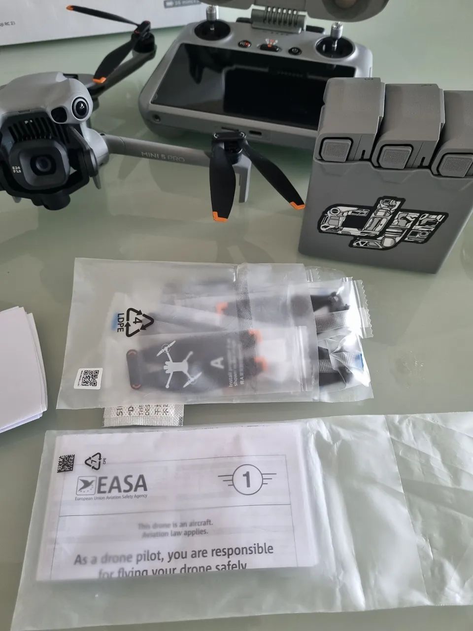 DJI MINI 5 PRO COMBO FLY MORE, 3 BATERIAS - Foto 3