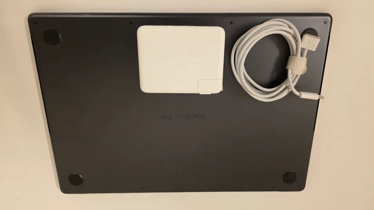 Macbook Pro 16 M3 Max 36gb 512gb - Foto 4