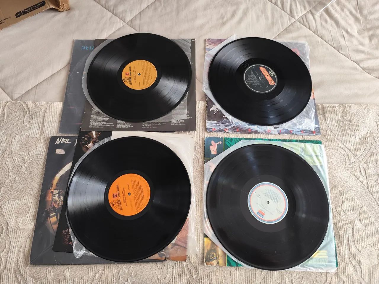 Discos Vinil Neil Young, Dio e Faith No More - Foto 4