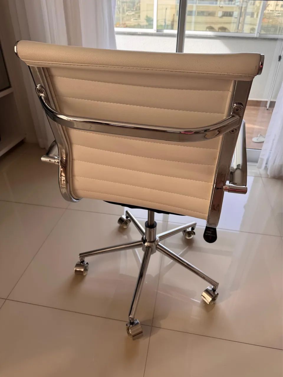 Cadeira para escritório  - Foto 3